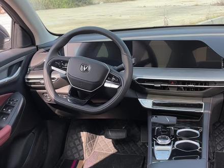 长安逸动车上的7个隐藏小机关,后备箱、遮阳板、安全带,学会了关键时刻有大用。#长安逸动plus #长安逸动 #逸动plus #汽车知识