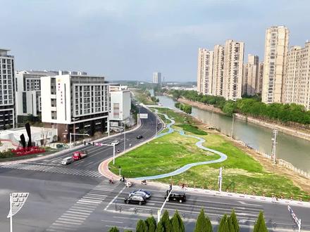江都城北教育集中区配套升级
江淮路东延&沿河绿地建成投用
