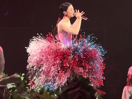 还有什么更好的 大连我再也不骂你了,也就是新歌新衣服和飞岛嘛嗯嗯嗯嗯鹅鹅鹅鹅#单依纯 #单依纯演唱会 #纯妹妹 #大连