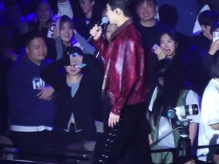 社长现在完全南韩喜剧人了 talk环节咋这么搞笑。。我一直在爆笑不中了呗🆘#朴宰范 #jaypark