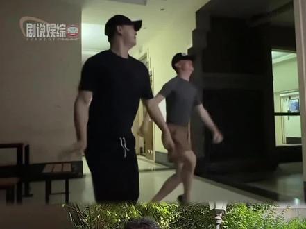 看不出悲伤,好像是分手后mvp结算界面