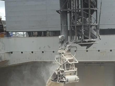 这次太辛苦洗舱费1500USD 每一次运货都是一次洗礼,洗舱虽然很辛苦,但是兜里可以满足😌加油航海人!加油陌生人!船员不易请尊重!话说不是为了生活谁,离家在外打拼生活!祝:漂泊在外的奋斗者早日实现梦想!#海员 #海员生活 #海员培训