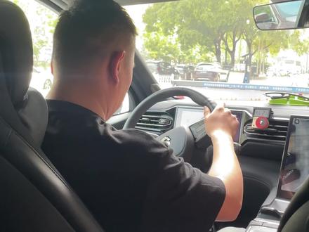 江苏老铁 驱车4个小时 只为办一个事 解决烦人的车辆异响 #蔚来异响 #异响专修 #异响维修案例 #车辆异响 #内饰异响专修