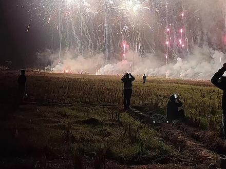 西燕30万元的烟花秀,非洲老板返乡