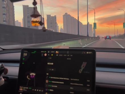 #特斯拉 #特斯拉modely 看了一年想好了吗?#tesla #特斯拉辅助驾驶