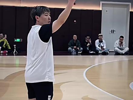 看似输了,实则没输。一帆才是人生赢家#陈一帆 #边打边说 #中乔FE4 #李瑞陈一帆vs哈特亚瀚