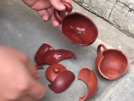 解释一下,这灌浆壶根本就不含什么紫砂,调色壶,对人百害无一益,下个视频发细节图。@抖音小助手