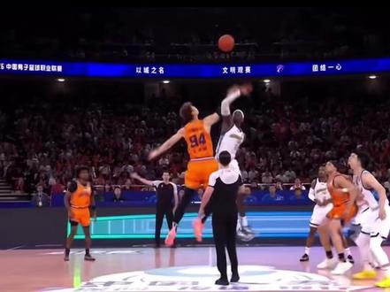 上海久事VS浙江广厦G2赛事记录🏀 CBA赛事探照灯聚焦上海久事对阵浙江广厦的G2之战#cba总决赛