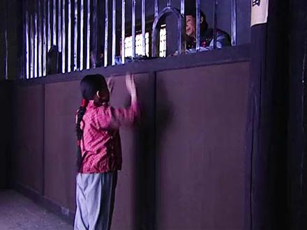 小女孩不仅命苦,竟还遭遇拍花子,结尾有彩蛋#我的观影报告 #月牙与阳光 #好剧推荐 #影视解说#怀旧经典影视