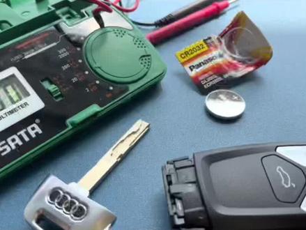 这是为什么呢?奥迪钥匙出厂用的就是松下,你的钥匙用什么电池