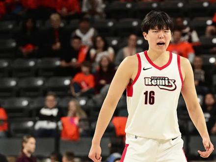 大的来了!X11开跌,3月26日,NBA2KOL2市场日报 #nba2kol2 #2kol2 #2kol2球员推荐 #2kol2合卡 #2kol2活跃度