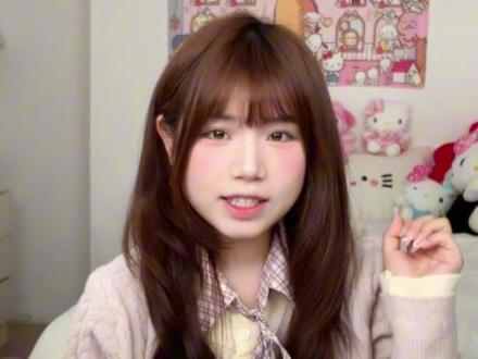 京圈里有个众所周知的秘密 我爱拼豆如命 但我喜欢追求刺激 石塑粘土 积木 拼图私底下都玩 但有一个禁忌 就是不能闹到拼豆面前
#拼豆教程 #新手拼豆 #拼豆 #kitty拼豆 #拼豆日常