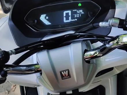 豪爵UHR150仪表盘基本操作,计算百公里油耗#豪爵uhr150 #uhr150油耗评价 #踏板车 #爱机车爱生活