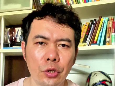 在中国踢球很不容易…#老李爸爸 #足球青训 #中国足球 #孙兴民 #足球