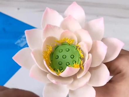 面塑荷花教程20211030746#创意手工 #创意美食 #盘饰 #花与生活