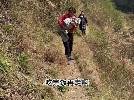 正月十五走亲戚,每年都那么客气 #李师师姐妹 #正月十五 #走亲戚#元宵节都有什么习俗 #这就是村里的元宵节