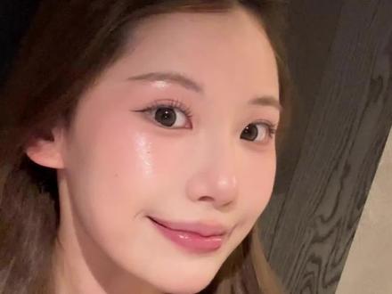 高光原来还可以这样用#girlscrush #girlscrush高光 #gc高光 #粉光浴 #水光肌