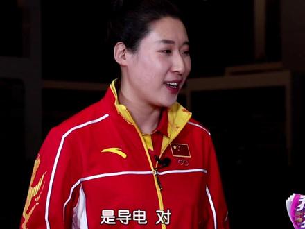 击剑运动员背后那根线,到底起啥作用?冠军为您解读!
#冠军 #奥运冠军 #击剑冠军 #冠军