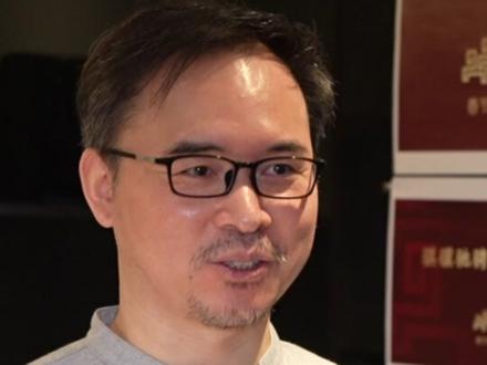 “骐骥驰骋 势不可挡”,马年春晚主标识是如何“诞生”的?总台央视记者专访春晚主标识设计师,揭秘设计背后的故事。#媒体精选计划 (总台央视记者 俞悦 吴昊 潘狄安)