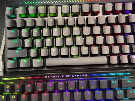 魔导士ACE75HE实物分享
一期视频告诉你对比HFX究竟提升了什么!
#rog魔导士ace75he
#rog魔导士磁轴
#磁轴键盘
#无畏契约
#rog外设