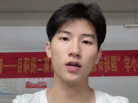 非常感谢大家的关心,我不是王磊,我也非常爱我的爷爷奶奶,也希望王磊能早日和家人团聚。谢谢!