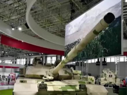 VT4主战坦克炸膛。按规定使用,炸膛?不存在的 #vt4坦克 #散装参谋长