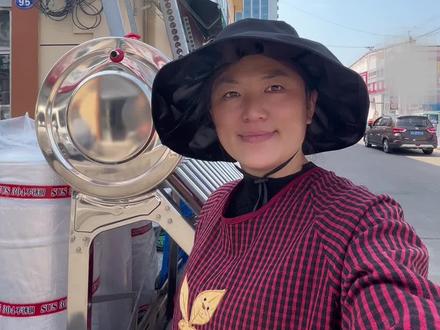 太阳能保温桶漏水更换 @临沂太阳能热水器批发
太阳能溢流口处禁止接弯头,容易造成内胆变形。可以接个大流量三通,不要加高管。
#太阳能 #太阳能热水器 #水暖配件 #洁具卫浴 #五金建材
