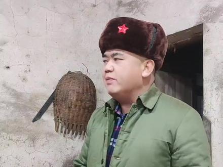 表演我是认真的!@抖音小助手 @新化素素 #生活搞笑趣事