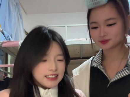 愚人节大家都去表白吧#小丑 #愚人节 #女寝 #青年创作成长计划