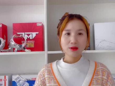 #汽车大灯升级 老客户送给爱人的电车,新提半个月立马到店大灯升级#几何汽车 @抖音小助手