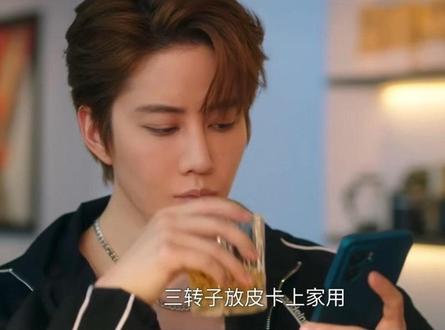 技能男二好有趣
传统的男二就是把男二按成工具人好人卡好无趣
好无聊
而技能男二就是在传统男二基础上加上粘牙口音三转子毒唯好有趣要爆了
#追剧 #精彩片段 #Mike #mike #双轨