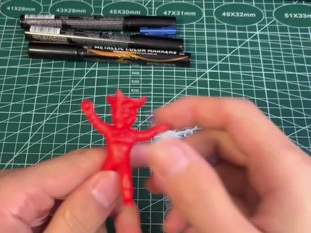 喜欢雷欧的都老了吗? @꧁꫞꯭小土豆꫞꧂ 👈🏻就是这位老男人
刚开始涂奥特曼橡皮人,
也请大神们多多指点!
#大人也要玩玩具 #雷欧奥特曼 #奥特曼橡皮人偶 #涂色 #cos发电计划