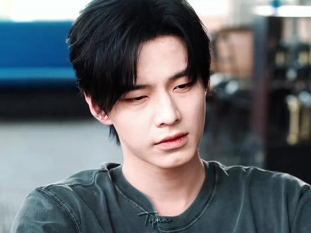 爱她的人才知道如何爱她 #双轨 #靳朝 #姜暮