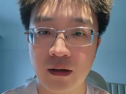即梦 AI 两大神技,生图再也不靠运气 AI 漫剧干货直接精简成短视频!
即梦 AI 两大核心功能,解决生图抽盲盒、崩脸、画风乱的问题,新手看完就会。
#AI漫剧制作 #AI漫剧 #AI漫剧教程 #AI变现 #AI漫剧制作教程
