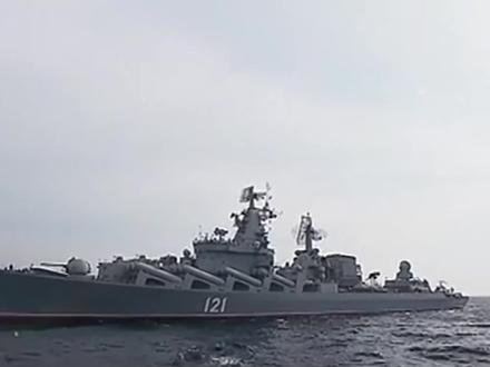 美国疯狂拱火,俄罗斯严重警告,“第三次世界大战”还有多远