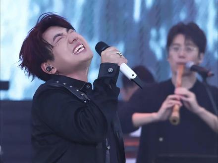 “哇~曾 经 蹬 过 泥”
#海来阿木 #你的万水千山