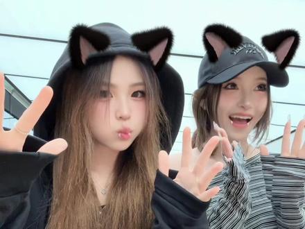 @韩笑Mia 全世界最好姐姐奖颁给你#开心 #姐妹