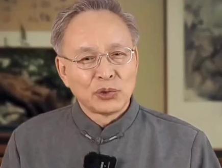 娶妻不娶翘臀女,嫁汉不嫁弯腰夫,胸是女人的贵气,腰是女人的灵魂,臀是女人的聚宝盆#人性#为人处世#智慧#人情世故