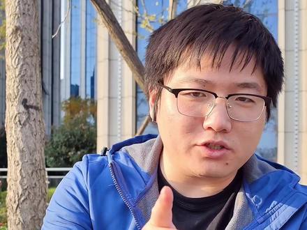 啥是emo啊 f7535ad0029be61173dcaecc7dd769d9~tplv-dy-resize-origshort-autoq-75:330.jpeg?x-expires=2024895600&x-signature=4dk%2BIrBvUL0EhSjjLVAKT5NOsa0%3D&from=3213915784&s=PackSourceEnum_AWEME_DETAIL&se=false&sc=cover&biz_tag=pcweb_cover&l=202403041554018E60A4A6B252DB02098E