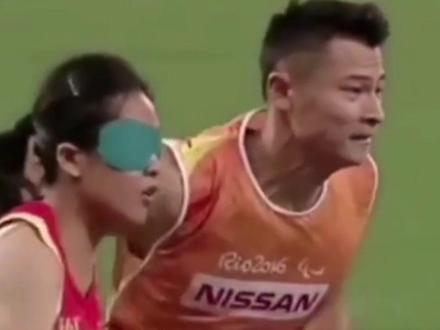 全盲女飞人,让整个亚洲读懂了一骑绝尘的含义#刘翠青 #刘翠青与徐冬林 #杭州残运会 #冠军