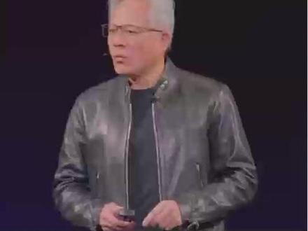 黄仁勋扔下“核弹” 英伟达不再只卖显卡 #英伟达 #黄仁勋 #显卡 #科技 #热点