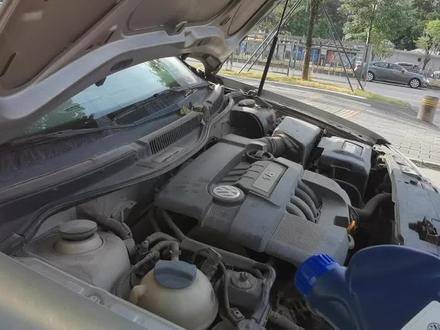 DIY自己动手,最便捷的更换助力油方法,省钱省心,一学就会 #汽车维修 #汽车知识 #机油保养 #二手车搬运工 #二手车