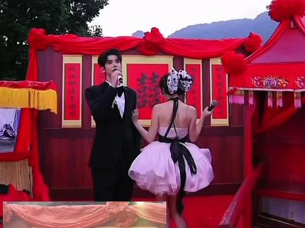 今天龙队的恼火大舞台,各有各的倒反天罡😂峻伊和妹妹也调皮了,密谋篡位???@峻伊🤍⁹²⁸-101 @龙悦🐰(龙浩天妹妹) #伊928 #峻伊 #龙浩天户外直播