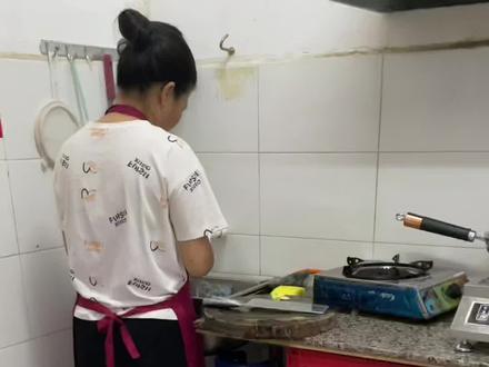 液化石油气罐一般充多少气#燃气安全 #液化石油气