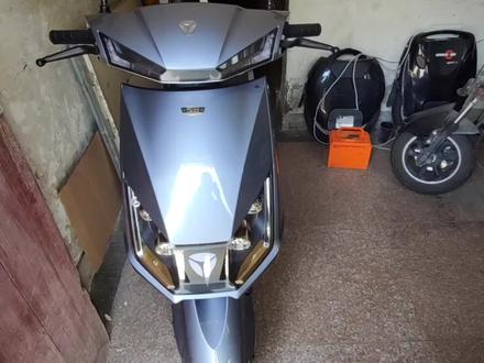 雅迪冠能 T5 仪表盘不显示数字电量百分比。你遇到了吗