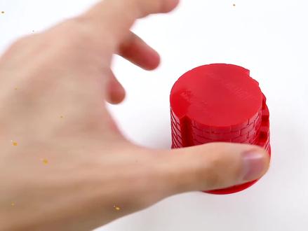 学习用彩泥制作漂亮的双色屋顶的彩虹房子