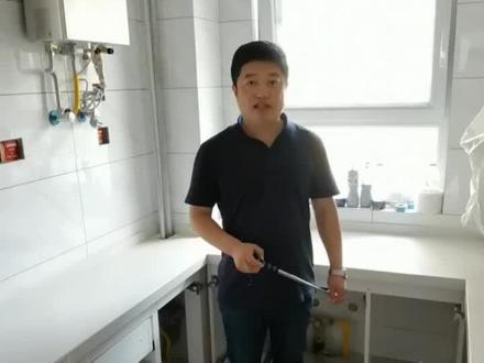 燃气软管这样走是不是很漂亮!一定要提前想到!#装修 @#抖音小助手我要上热门 #厨房