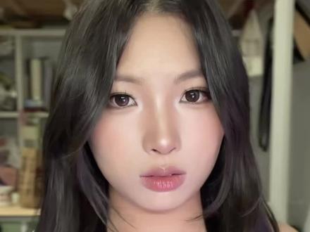 一小时浓缩成五分钟的精华妆教 你还不看起来吗?#日常亚裔妆保姆级教程 #跟着姜乘澜化出宝藏妆 #全妆跟练就这么贴心