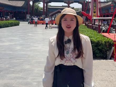 最火爆的景区万岁山大宋武侠城,它的前世原来是宋代最大皇家园林#万岁山大宋武侠城 #开封旅行 #宋代 #宋徽宗 #艮岳 @抖音创作者中心 @抖音热点宝 @抖音小助手