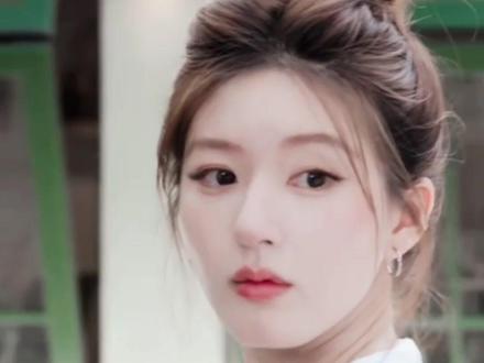 丸子头三种好看扎法,你喜欢哪一种#发型教程#丸子头教程 #丸子头的简单扎法 #丸子头这样扎好看